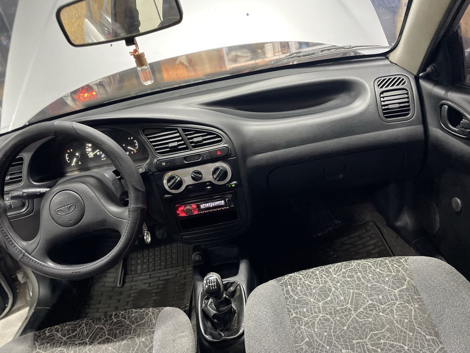 Продам Lanos (sens)