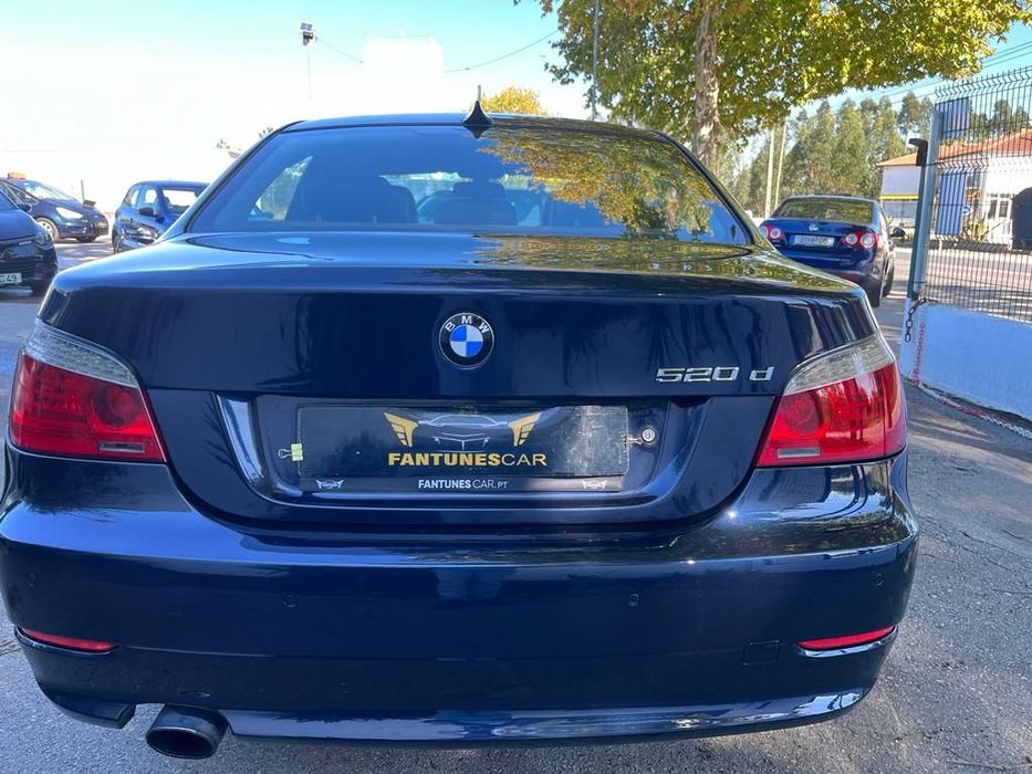 BMW 520 foto 2