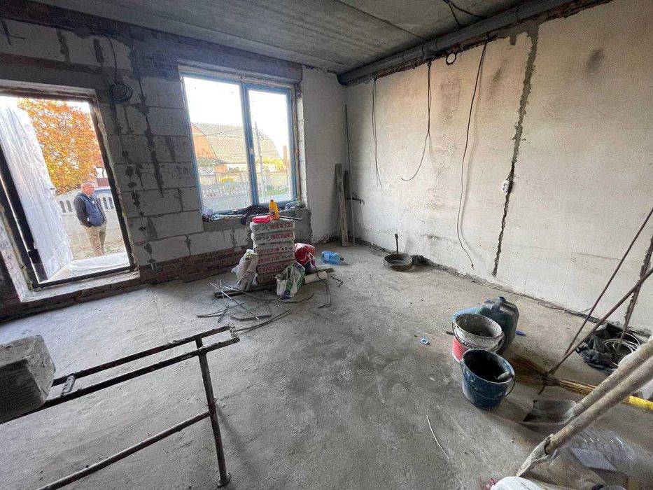 Двоповерховий таунхаус, Бучми, дуже хороша локація!