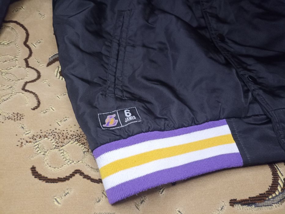 Бомбер Los Angeles Lakers