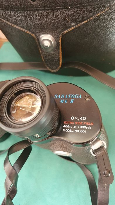 Японський ширококутний бінокль Swift Saratoga 8x40