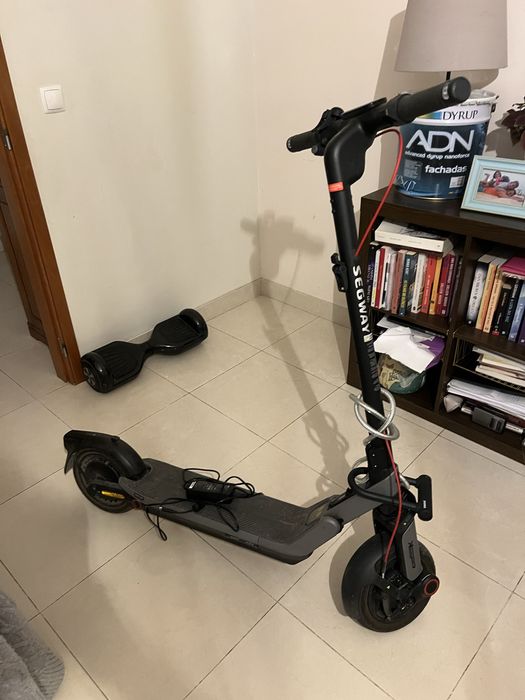Trotinete eletrica-Segway Ninebot E3