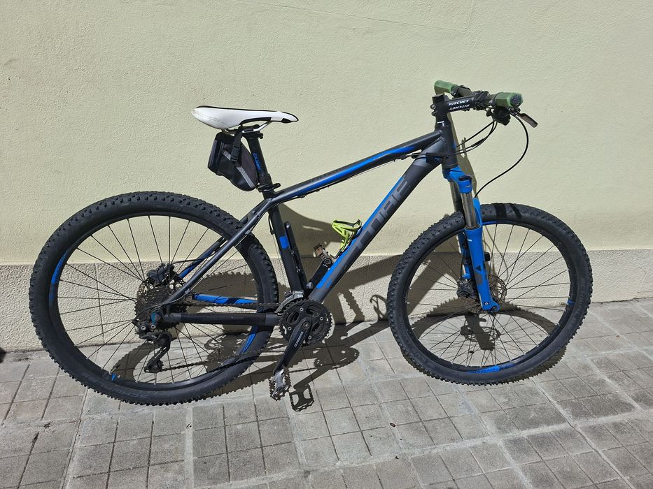 Bicicleta Cube 27.5 Attention