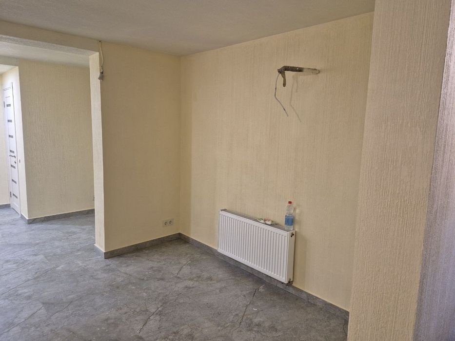 Продам нежитлове приміщення