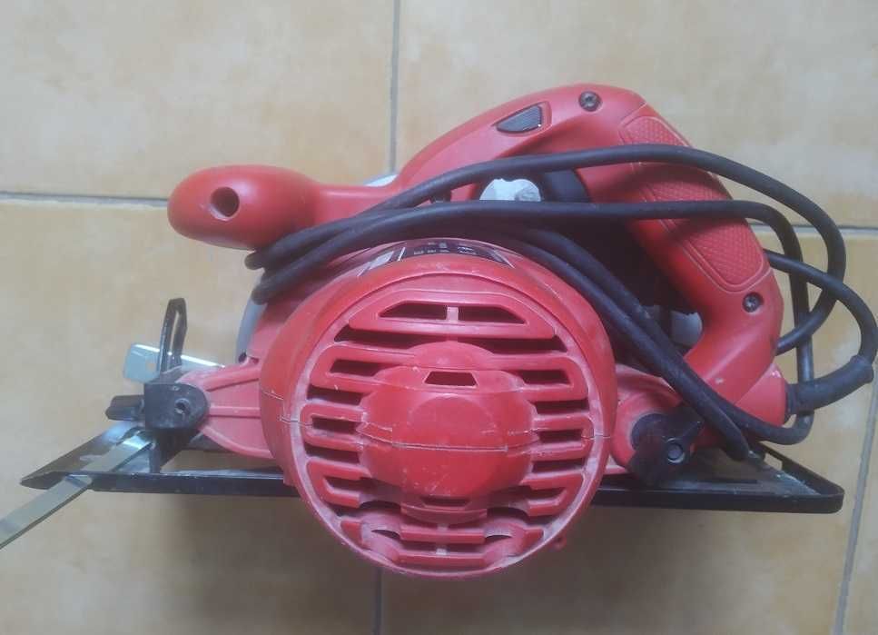 Дискова пила Black&Decker KS55 type 1, робоча