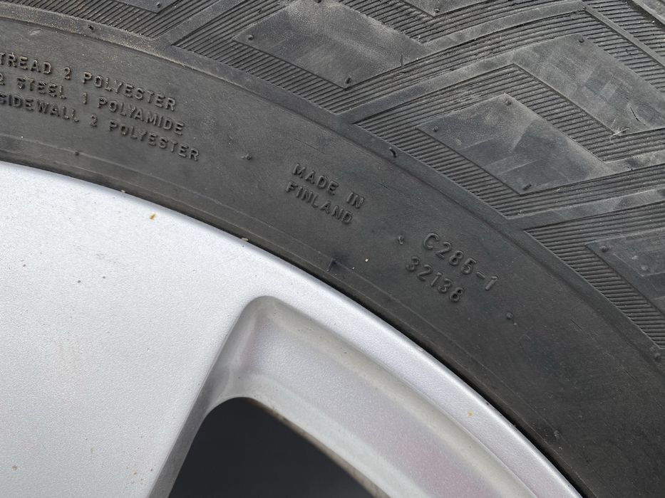 Комплект шин Nokian WRC3 215/65 R16C гума резина колеса шини
