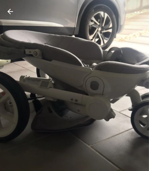 Carrinho quinny cinza