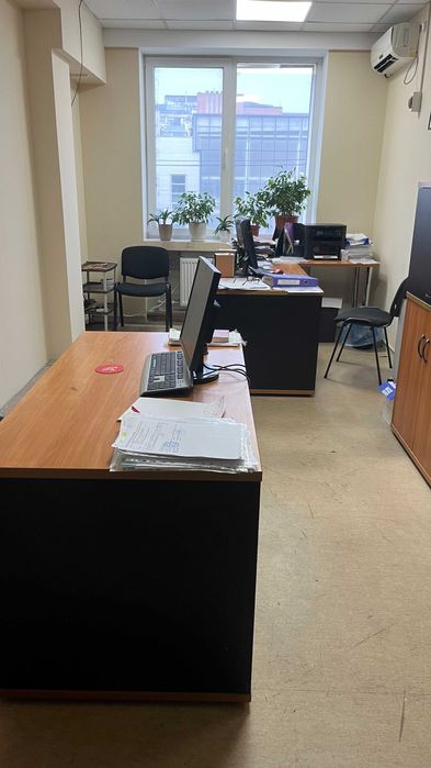 офісні меблф б/у