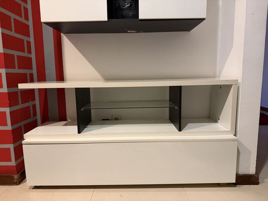 Móvel Aparador com Arrumação