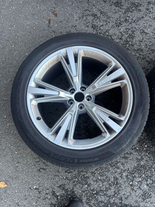 Диски Audi Q8 Q7 R21 оригінал з зимовими шинами 285/45 21 6мм