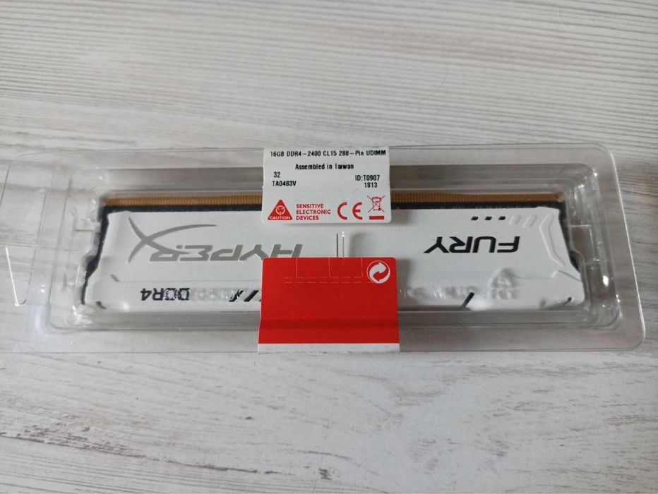 Оперативная память HyperX Fury DDR4 16 GB 2400 MHz