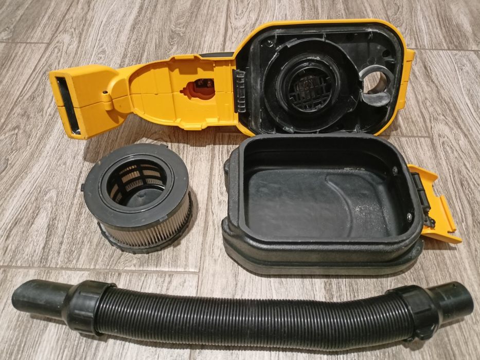 odkurzacz DeWalt DC515 bateria Lion ładowarka