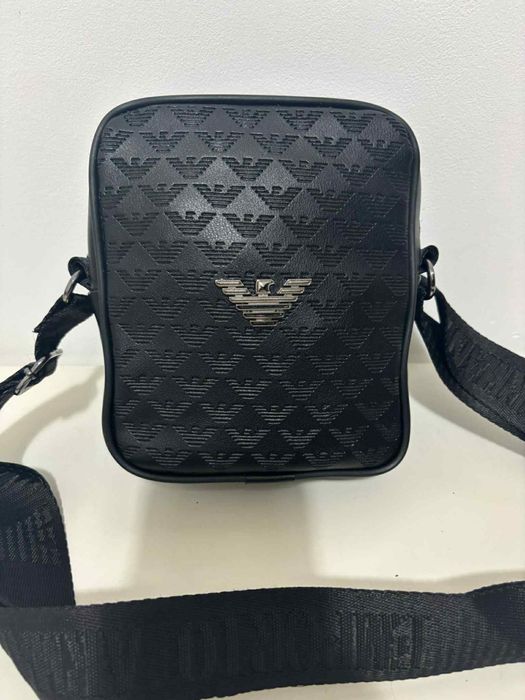 Emporio Armani meska listonoszka