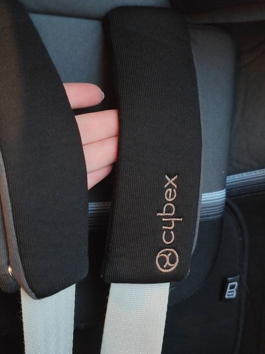 Fotelik obrotowy Cybex Sirona SX2