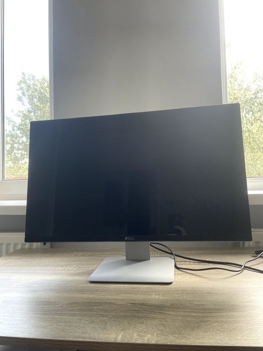 Продам Монітор 27" Dell S2715H. У відмінному стані