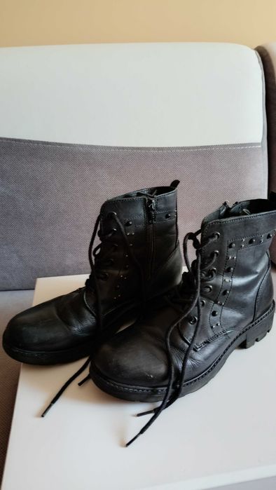 Buty dziewczęce, czarne