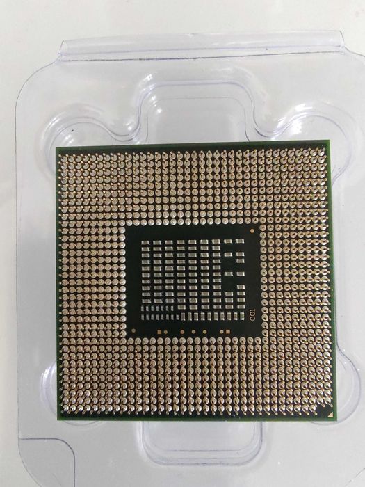 Процесор Intel Core i5-2540m + термопаста GD-900 + стікер