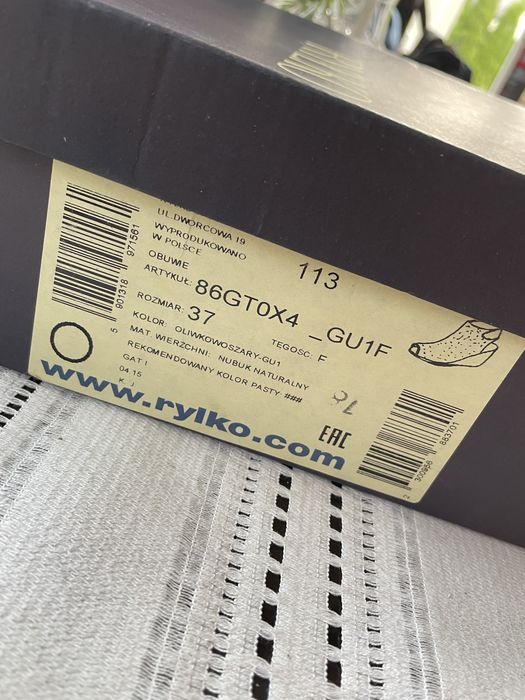 Buty Ryłko r37 skóra zamszowa naturalna