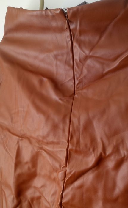 Spódnica brązowa skóra eko rozmiar L 40