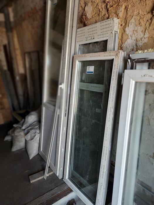 Продам балконний блок Rehau