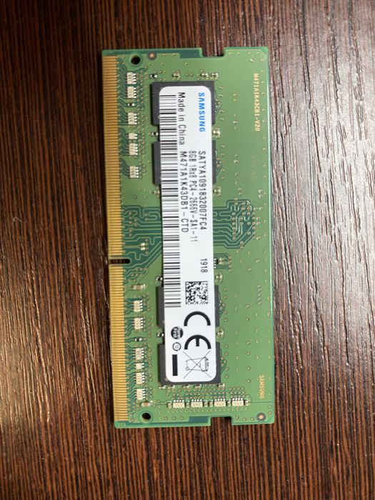 Оперативна памʼять Samsung 8GB, DDR4, 2666MHz, SO-DIMM, M471A1K43DB1-CTD для ноутбуків