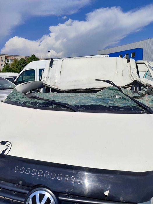 Супер стан. Бампер запчастини разборка Т5. Розборка VW Транспортер 5