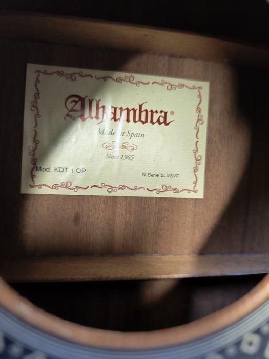 Gitara klasyczna Alhambra