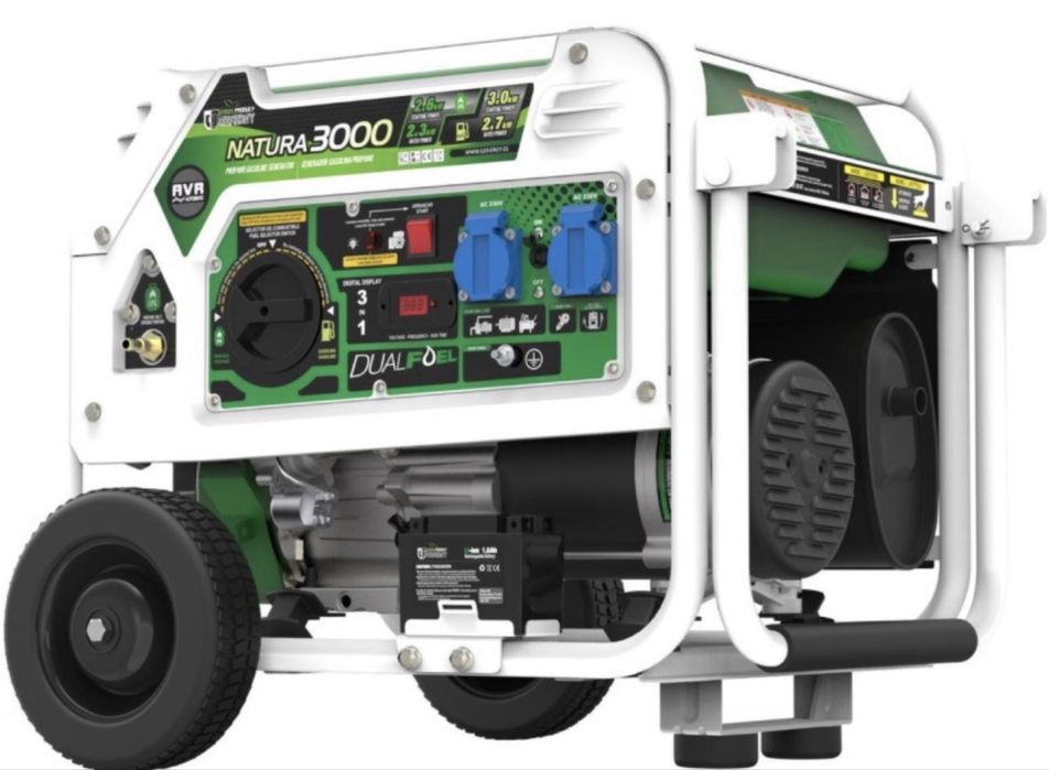 Генератор Genergy Natura 3000 3кВт. Виробник Іспанія. Газ-бензин