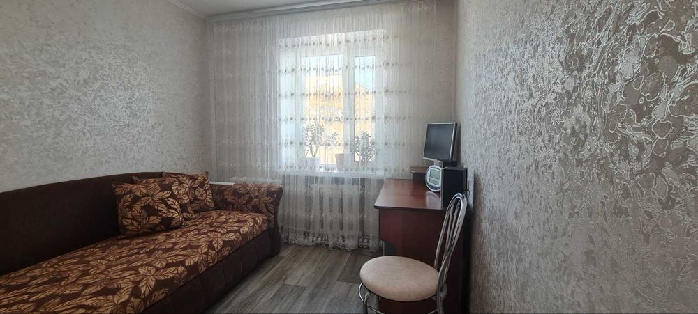 Оренда кімнати в 3 кімнатній квартирі