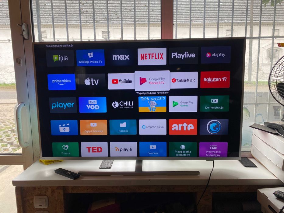 SMART TV PHILIPS 55PUS7334/12 55"4K UHD WiFi Ambilight Bluetooth dvbt2