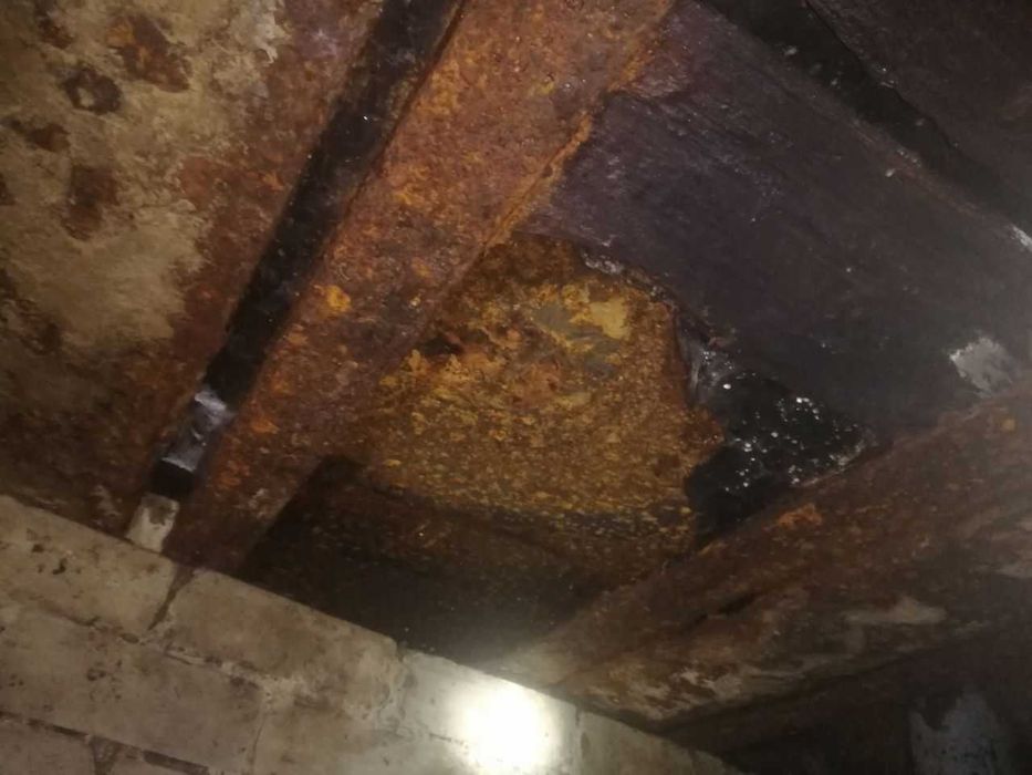 Продам погреб Чорних Запорожців 53А