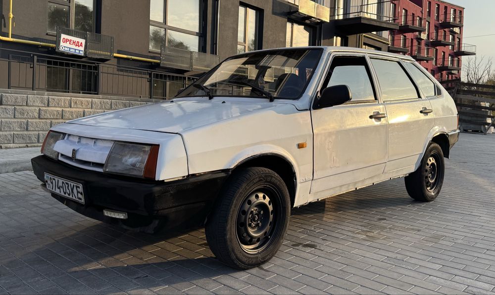 Продам ВАЗ 2109 спутник