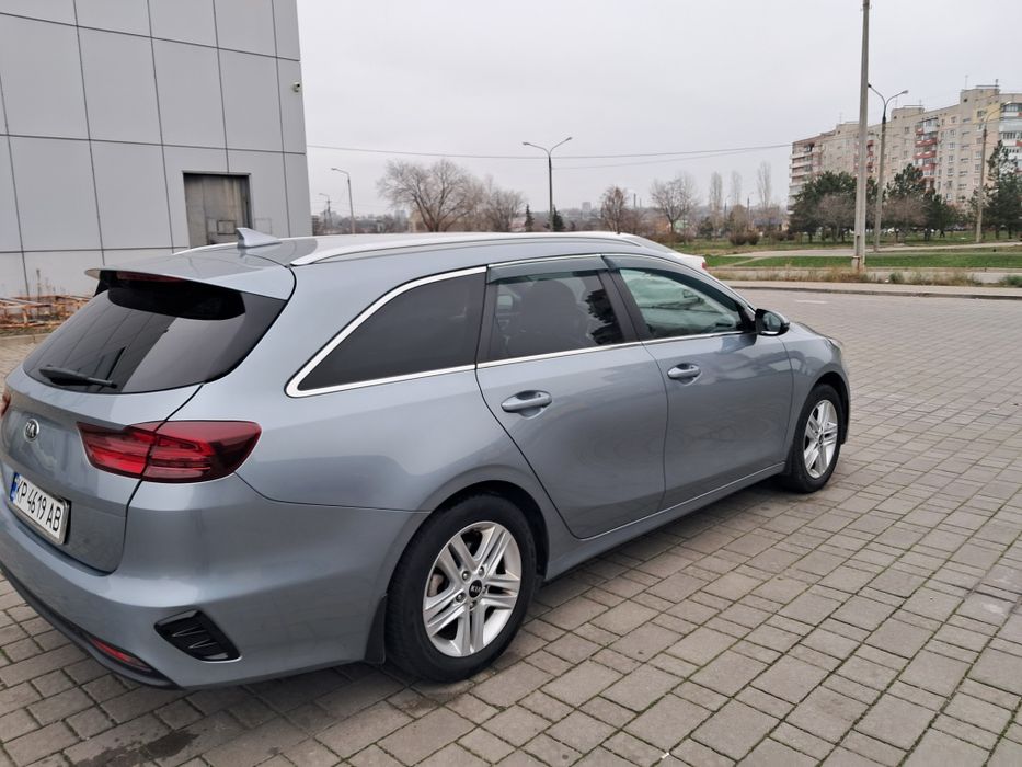Продам Kia Ceed максимальный