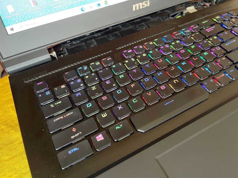 MSI TITAN GT75VR 7re SLI 2 x 8gb GTX 1070 i7-7820HK 32GB 512NVMe i 1TB