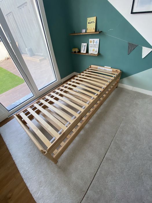 Camas empilhaveis IKEA