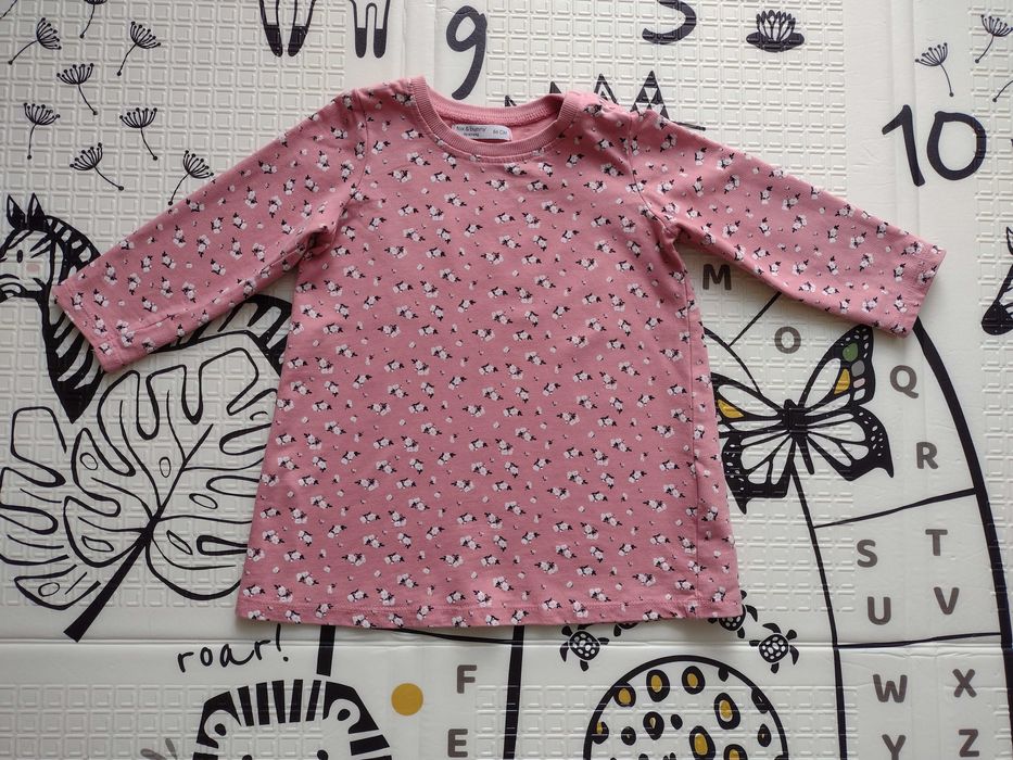 Sukienki dla dziewczynki, r.86