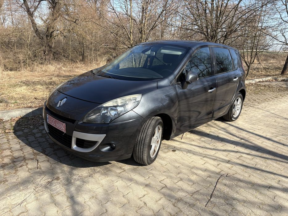 Рено Сценік ІІІ 2010року