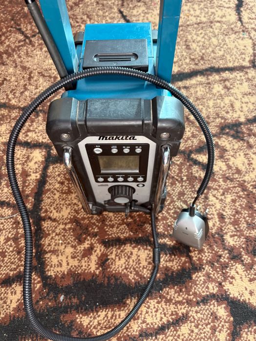 Radio budowlane  Makita DMR 102