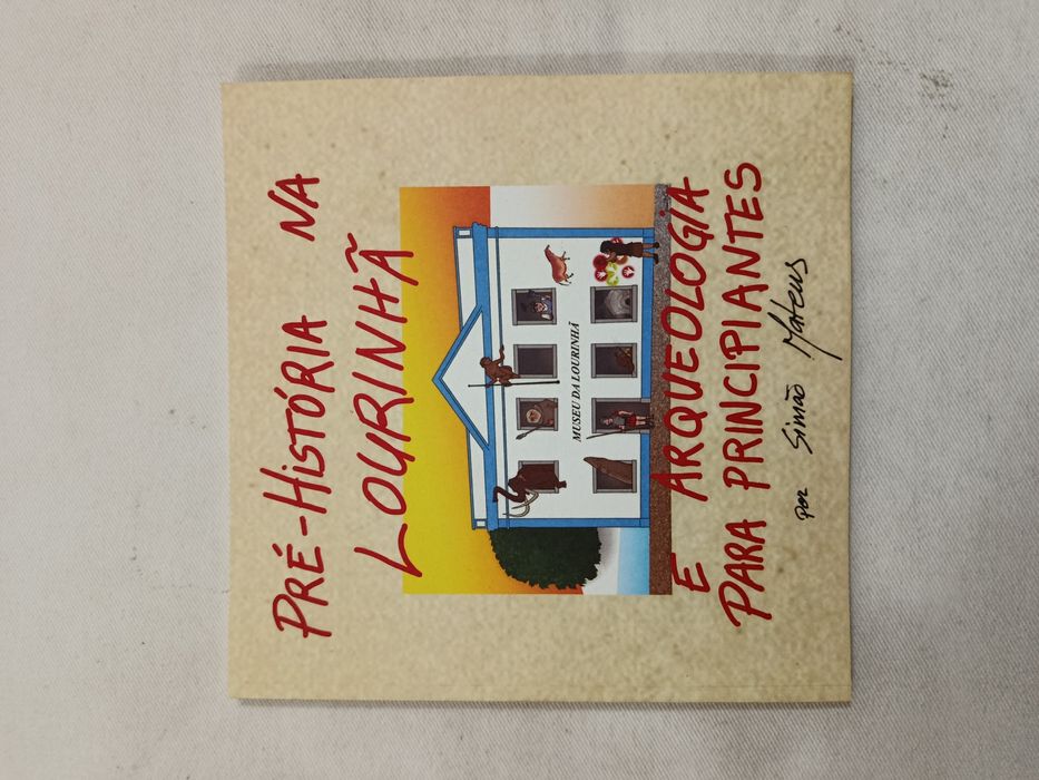 Livro  Pré-História na Lourinhã....