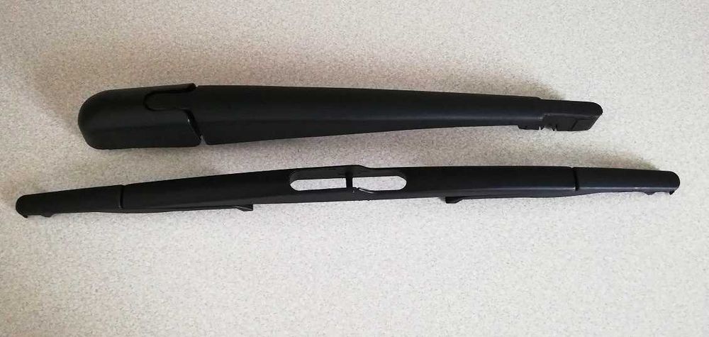 Wycieraczka ramię wycieraczki Peugeot 307 44cm / 28cmm