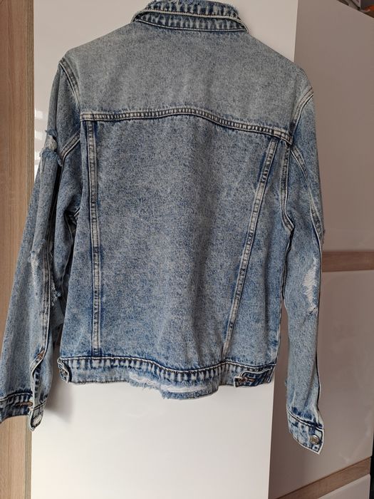 Katana jeansowa z dziurami