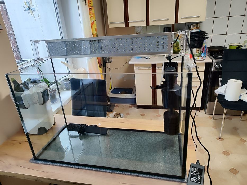 Akwarium bez pokrywy 140l