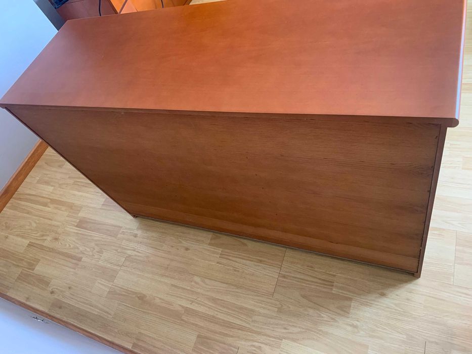 Móvel Aparador / Apoio - Cerejeira - Excelente