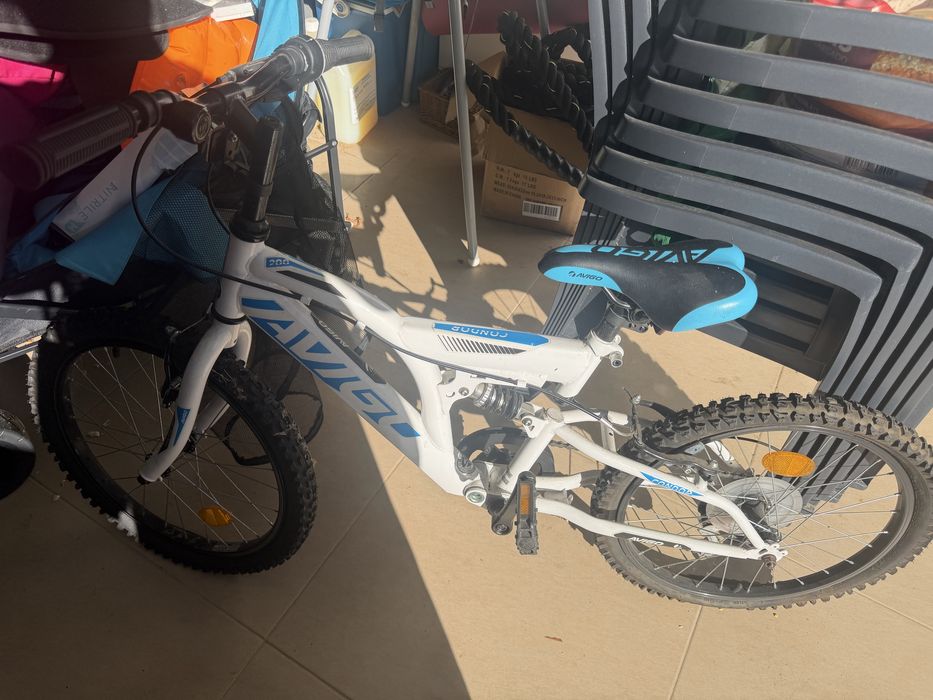 Bicicleta Avigo Nova menino