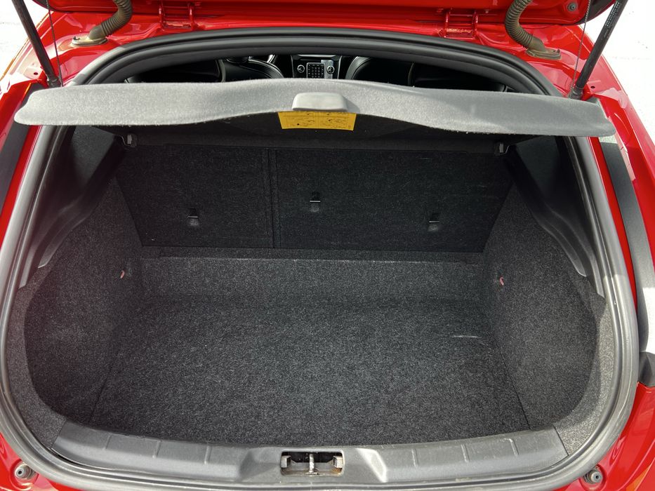 Volvo V40 D2 R-Design