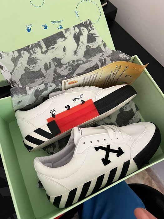 tênis off-white novo nunca usado