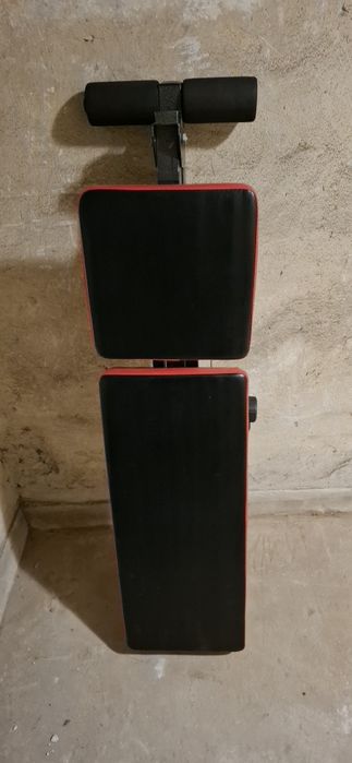 Witam sprzedam w dobrym stanie ławeczkę.