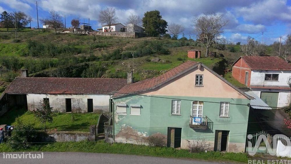 Casa / Villa T4 em Tábua de 134 m2