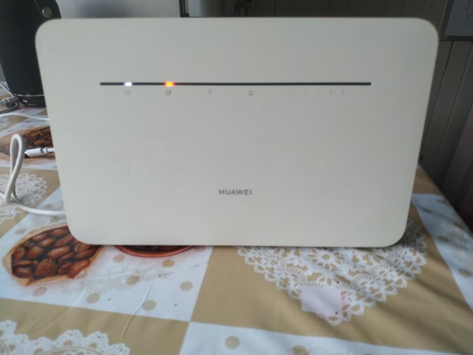 Ruter Huawei b535-232