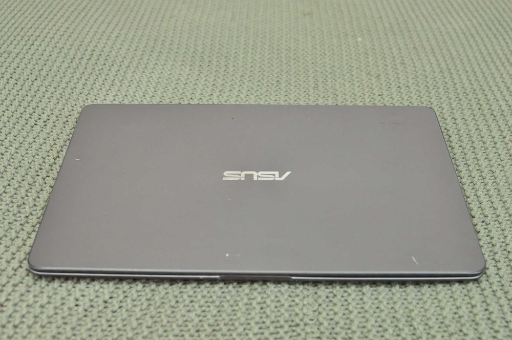 Игровой ноутбук Asus UX 430 (Core i5/  8GB /SSD /  GT 940mx 2Gb)